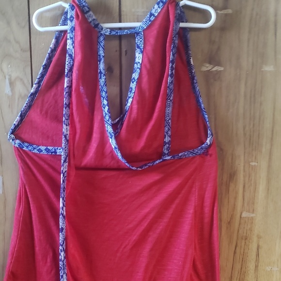 Tank - Picture 3 of 3